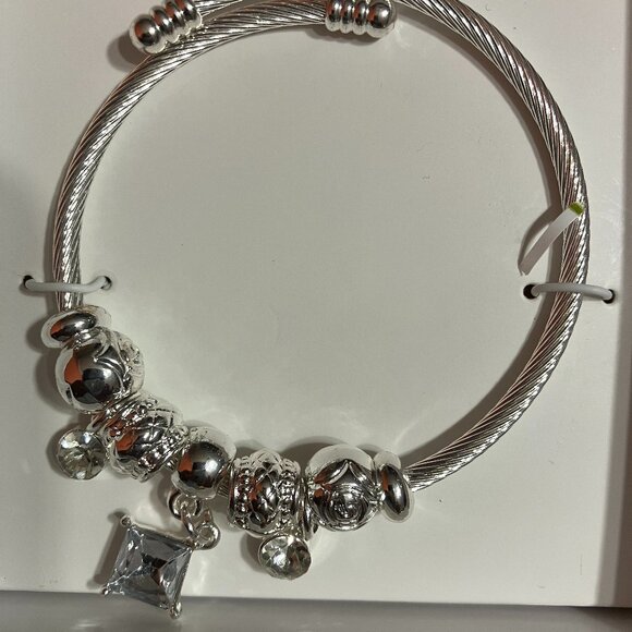 Nine West Adjustable Bead/Charm Bracelet - Picture 5 of 5